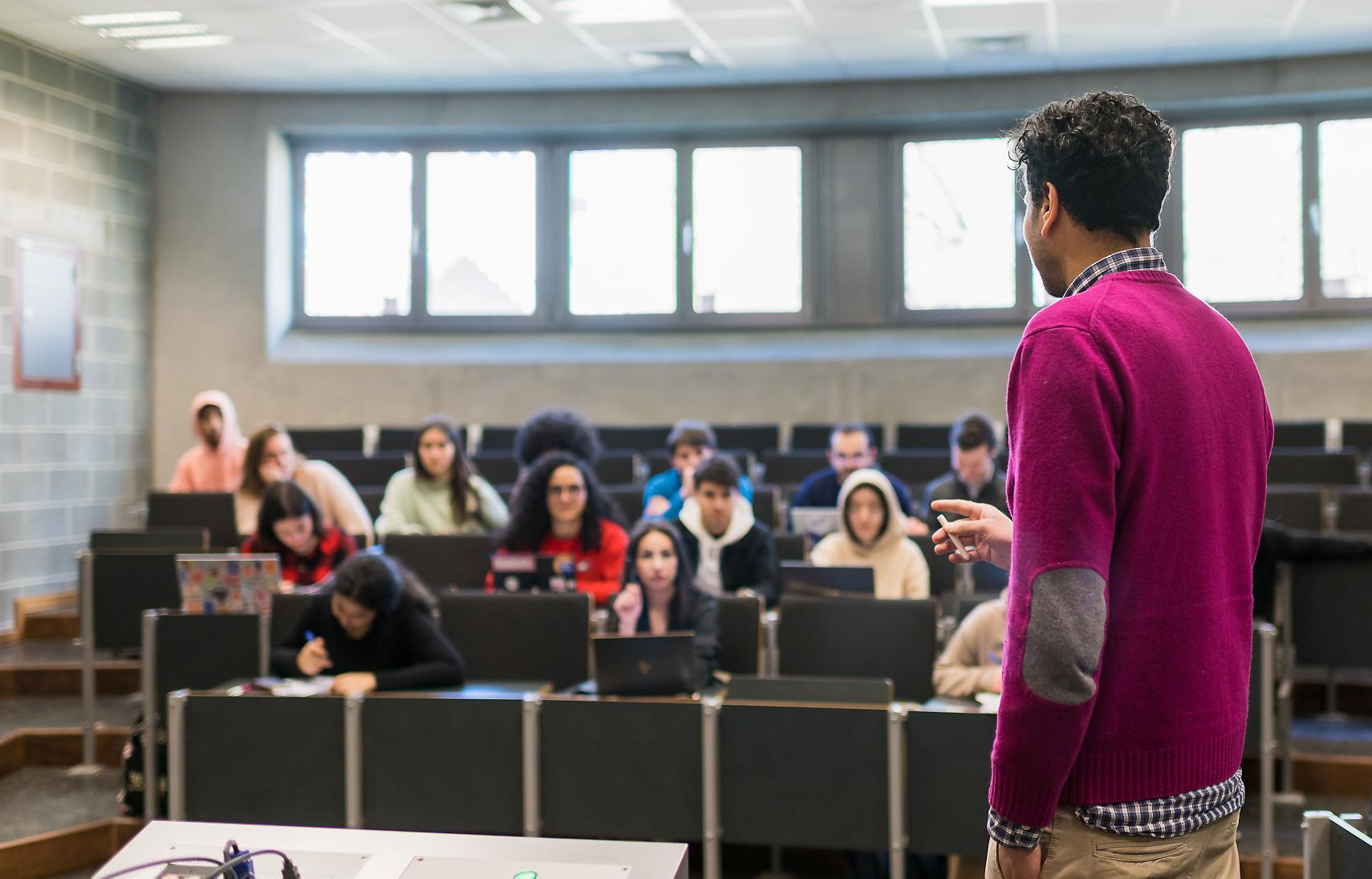 Cours ouverts à la SBS-EM - Solvay Brussels School of Economics and ...
